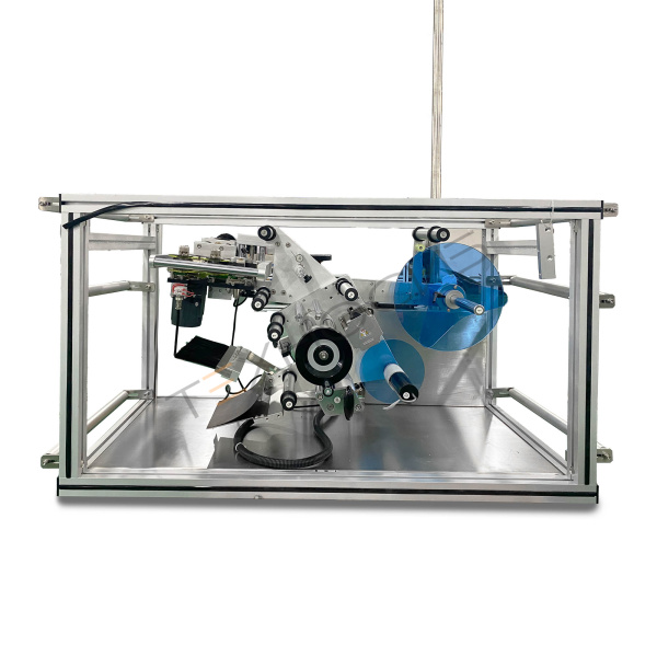 Автоматический встраиваемый этикетировщик c датером HL-A450DX (нижн. подача, W пленки до 450 мм) Техно-Сиб - Купить с доставкой по всей России 2