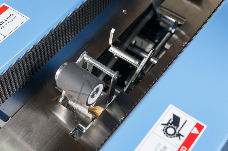 Полуавтоматический заклейщик коробов FXJ-4030A Техно-Сиб - Купить с доставкой по всей России 24