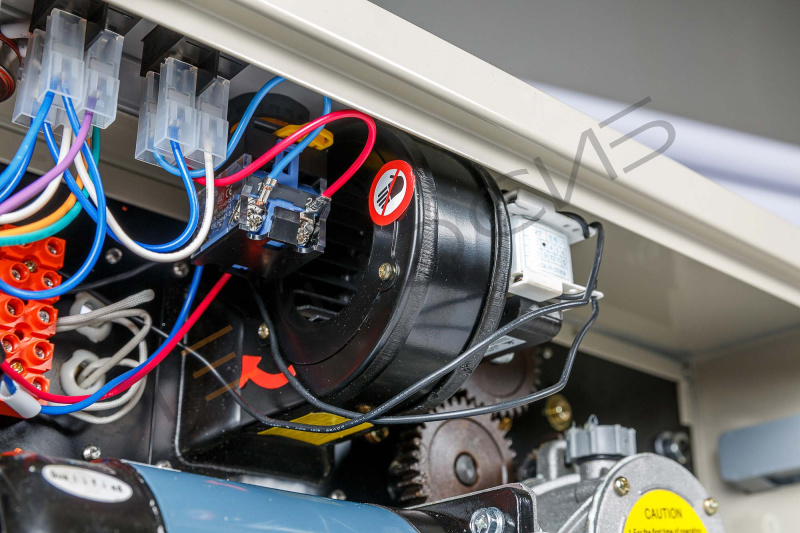 Роликовый конвейерный запайщик DBF-900W Техно-Сиб - Купить с доставкой по всей России 7