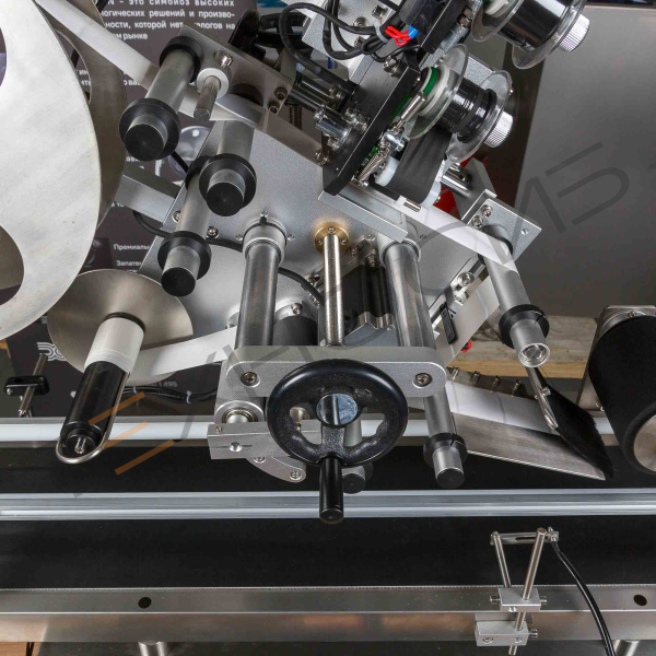 Автоматический этикетировщик для плоских поверхностей с датером HLMT-160D Техно-Сиб - Купить с доставкой по всей России 15