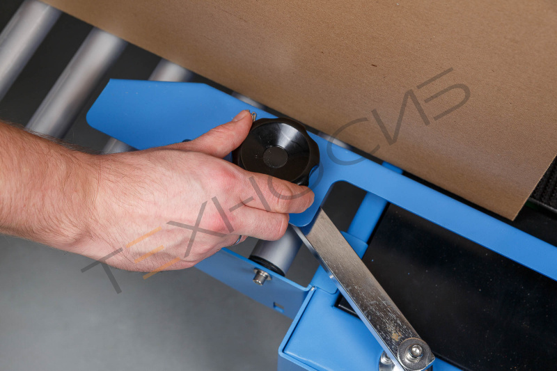 Полуавтоматический заклейщик коробов EC-60 Техно-Сиб - Купить с доставкой по всей России 5