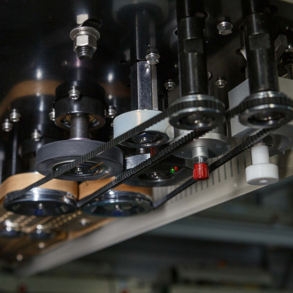 Роликовый конвейерный запайщик FRM-1370LD  (с датером. опция от края 110мм) Техно-Сиб - Купить с доставкой по всей России 16