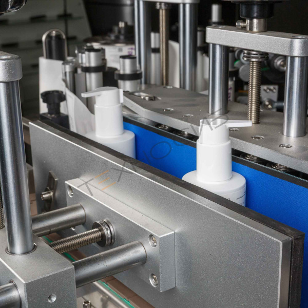 Автоматический этикетировщик для круглой тары с датером HLMT-130D Техно-Сиб - Купить с доставкой по всей России 12