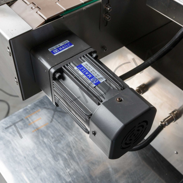 Автоматический этикетировщик для круглой тары с датером HLMT-130D Техно-Сиб - Купить с доставкой по всей России 21