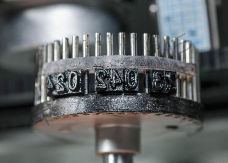 Роликовый (конвейерный) запайщик для тяжелых мешков FRCM-1120L (с датером) Техно-Сиб - Купить с доставкой по всей России 16