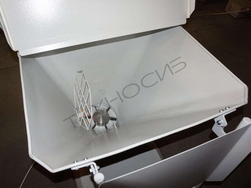 Мукопросеиватель вертикальный  МПВЕ-4 с мешкоопрокидывателем Техно-Сиб - Купить с доставкой по всей России 3