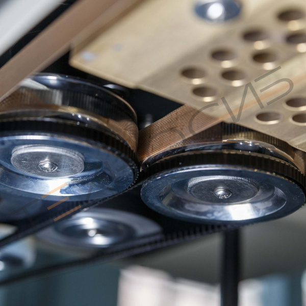 Роликовый конвейерный запайщик FRM-1370LD  (с датером. опция от края 110мм) Техно-Сиб - Купить с доставкой по всей России 21