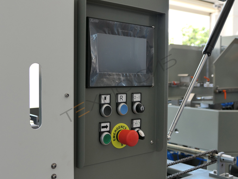 Автоматическая машина для формирования и проклейки коробов D-1500 Техно-Сиб - Купить с доставкой по всей России 3