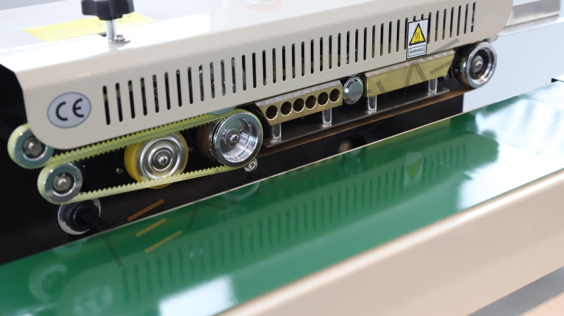 Роликовый конвейерный запайщик горизонтальный FRB-770I Техно-Сиб - Купить с доставкой по всей России 13