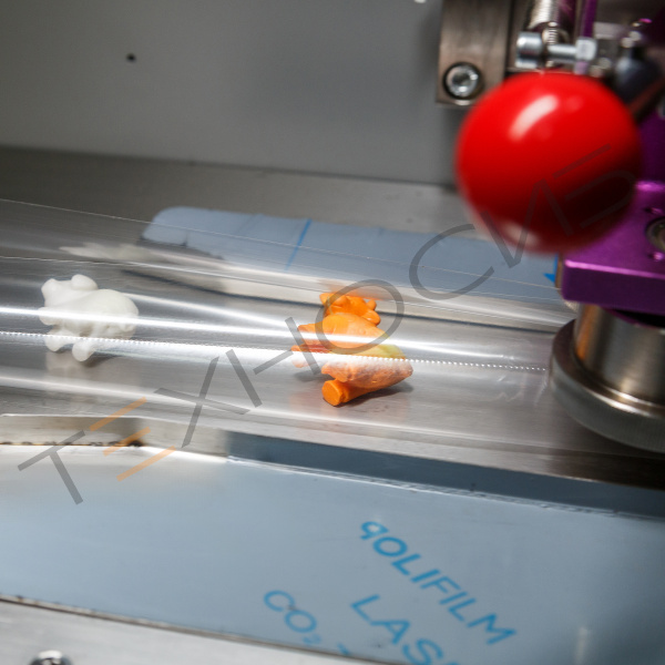 Горизонтальная упаковочная машина DXDZ-250XD (3 servo, лент. 100 мм, рег.форм., min bag L 65, H 40, 2-х позиц.нож) Техно-Сиб - Купить с доставкой по всей России 22