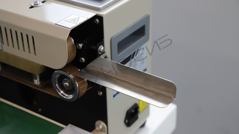 Роликовый конвейерный запайщик горизонтальный FRB-770I Техно-Сиб - Купить с доставкой по всей России 8