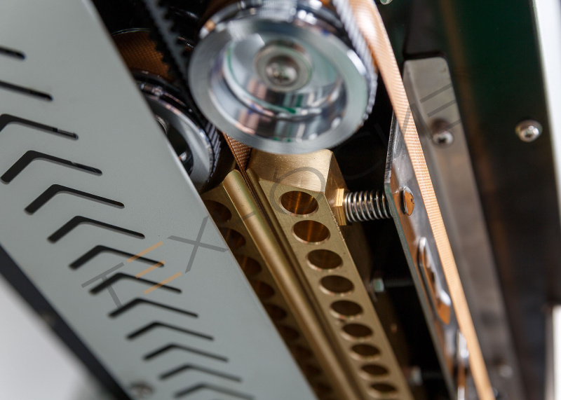 Роликовый (конвейерный) запайщик для тяжелых мешков FRCM-1120L (с датером) Техно-Сиб - Купить с доставкой по всей России 14