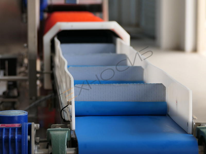 Горизонтальная клипсующая машина для упаковки овощей и фруктов в сетку WW-60 Техно-Сиб - Купить с доставкой по всей России 2