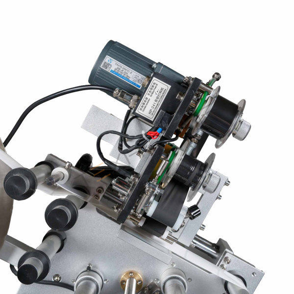 Автоматический этикетировщик для плоских поверхностей с датером HLMT-160D Техно-Сиб - Купить с доставкой по всей России 12