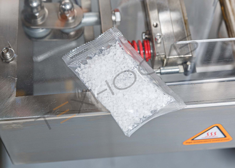 Автоматическая фасовочно-упаковочная машина DXDK-320RH-E (нерж., сашет 75*90 мм, 25-35 мл, W пленки 150 мм, датер в губках, насечка, зубч. нож.) Техно-Сиб - Купить с доставкой по всей России 4